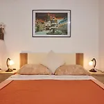 In Mastrinka With Loggia, Air Conditioning, Wifi, Washing Machine 5159-1 Apartment *