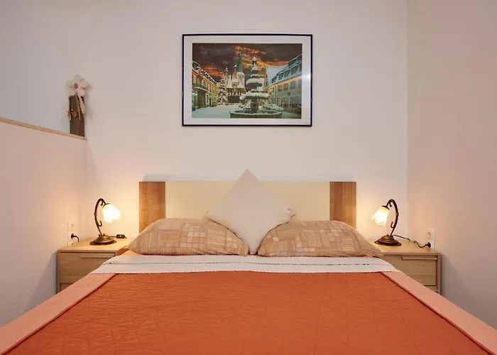 In Mastrinka With Loggia, Air Conditioning, Wifi, Washing Machine 5159-1 Appartement *